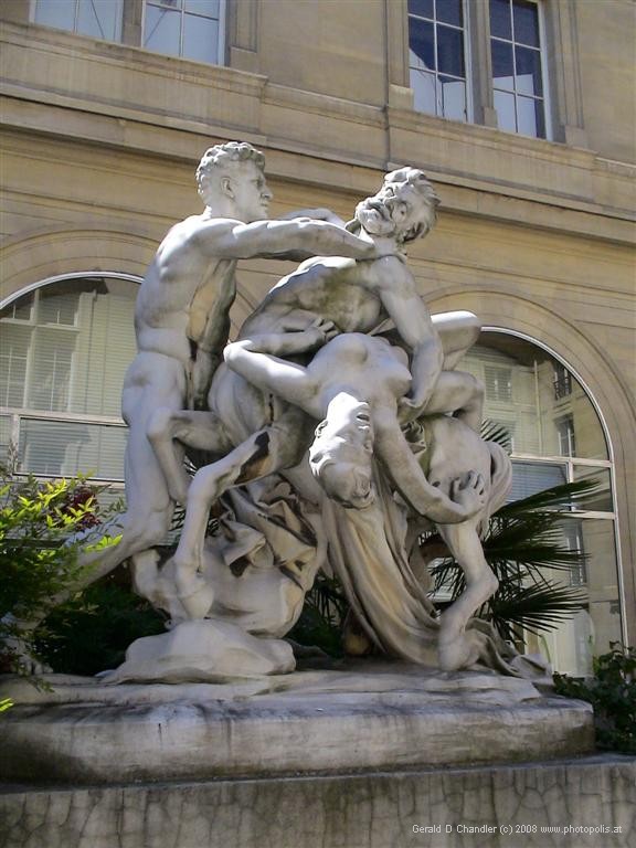 Courtyard, Marie de 15e