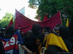 Hard-Left Ninja