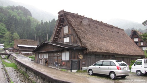 Houses are old; life is modern