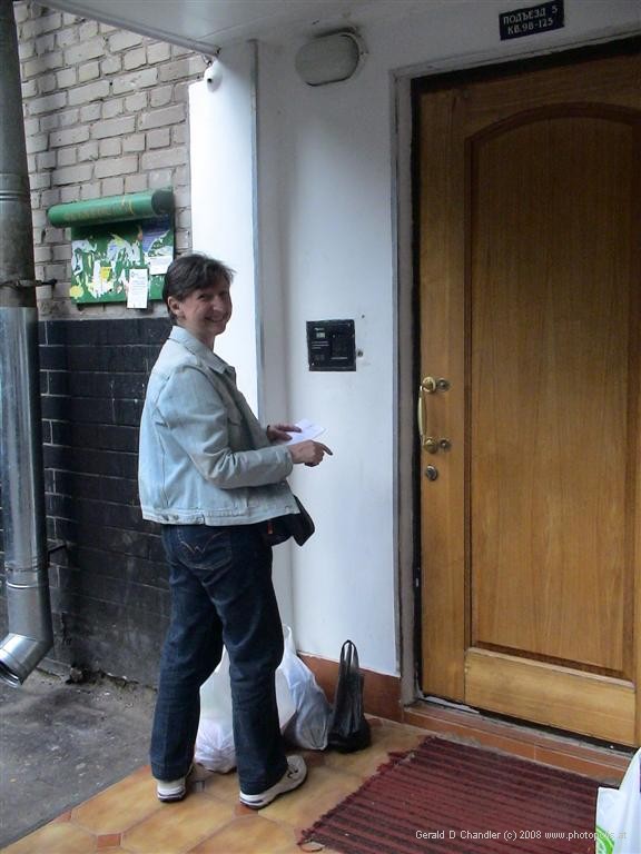 Jan at door of Moscow Apt