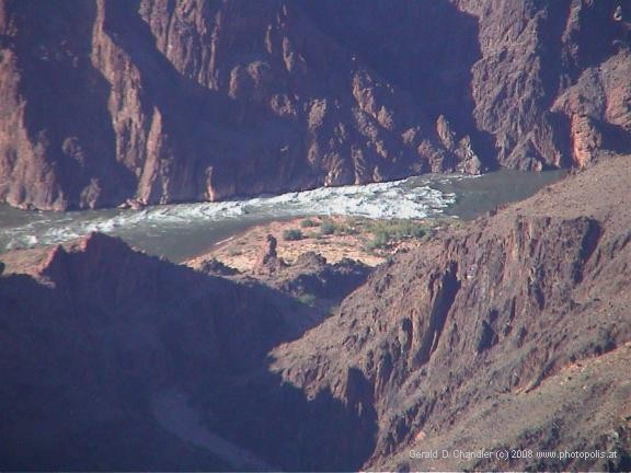 Colorado River 5000 ft below