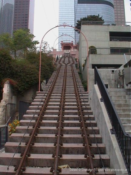 Angels Flight, Downtown