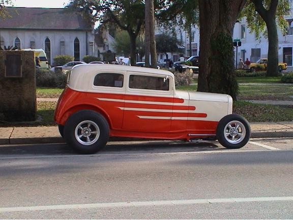Antique car in central St Augustine